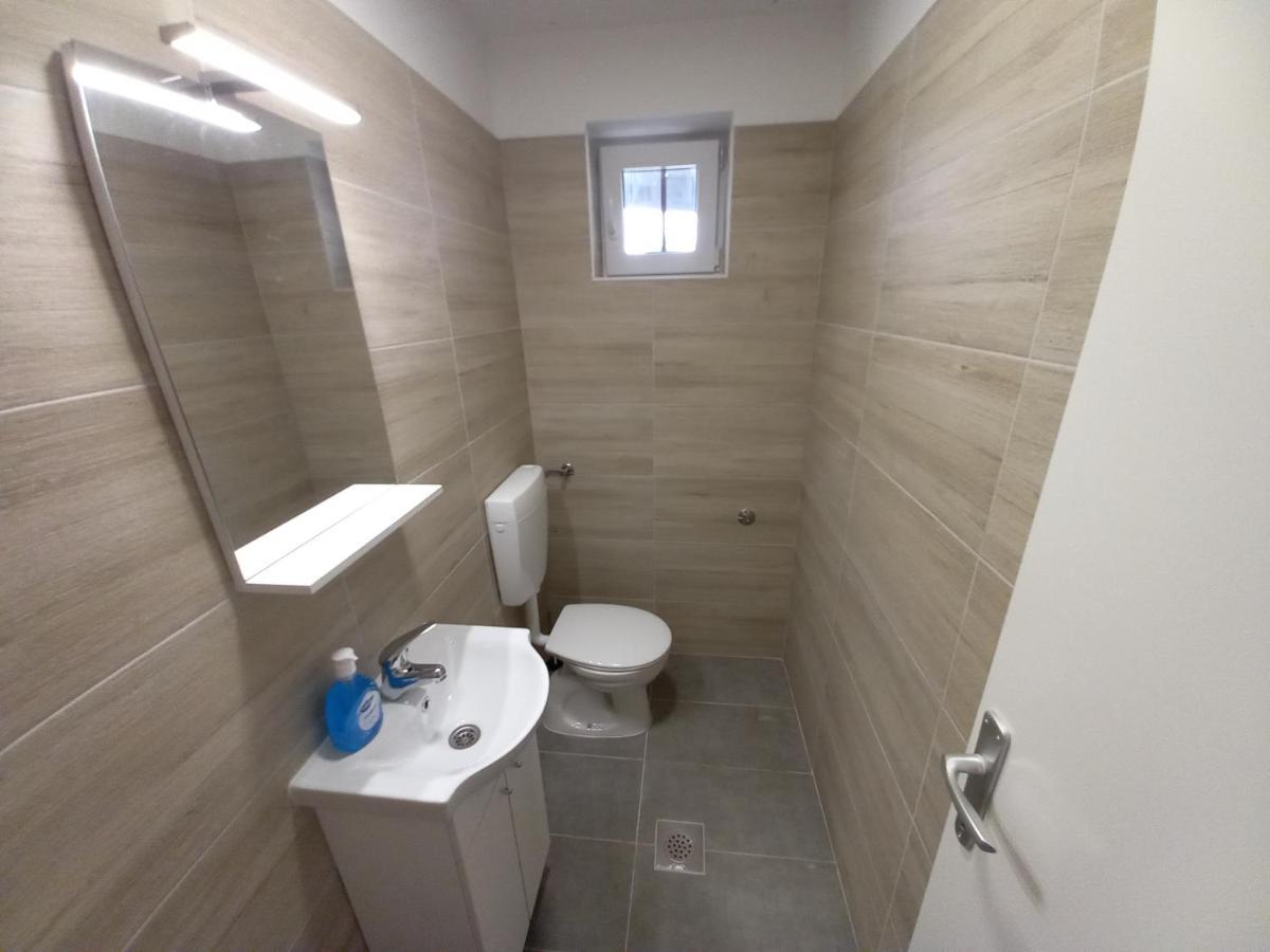 Apartments Lungo พูลา ภายนอก รูปภาพ